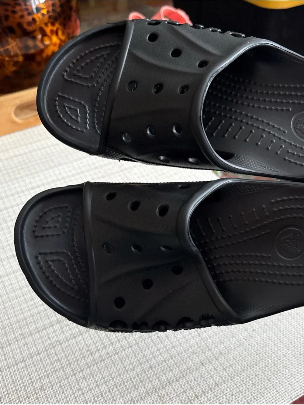 CROCS classic slide